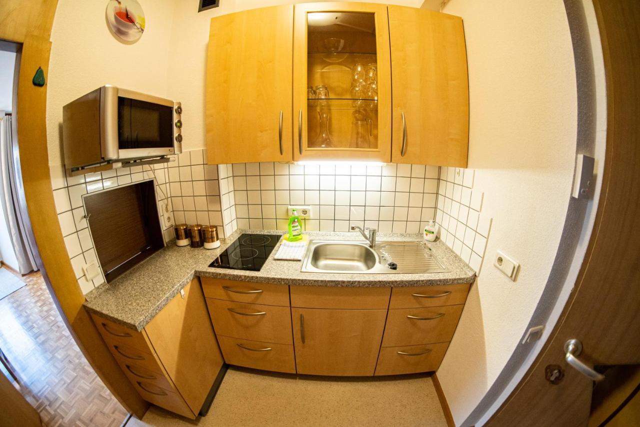 Flow Apartments Winkel Atelier Мерано Екстериор снимка
